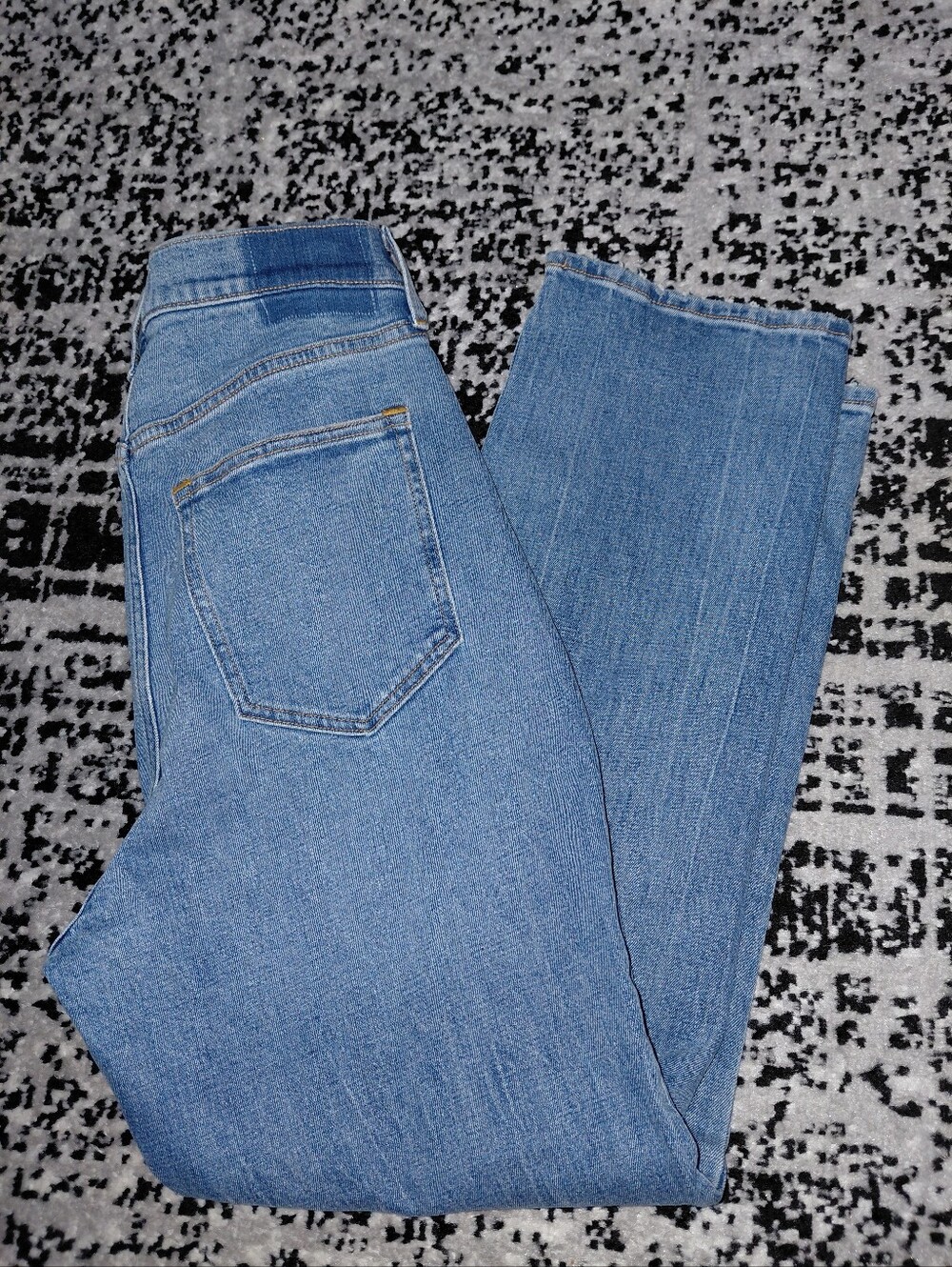 Abercrombie & Fitch Curve Love Ultra High Rise Ankle Straight Jeans Size 28 CC - Picture 12 of 12